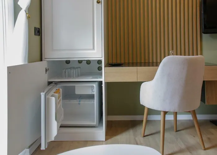 Roza's Center Apartment